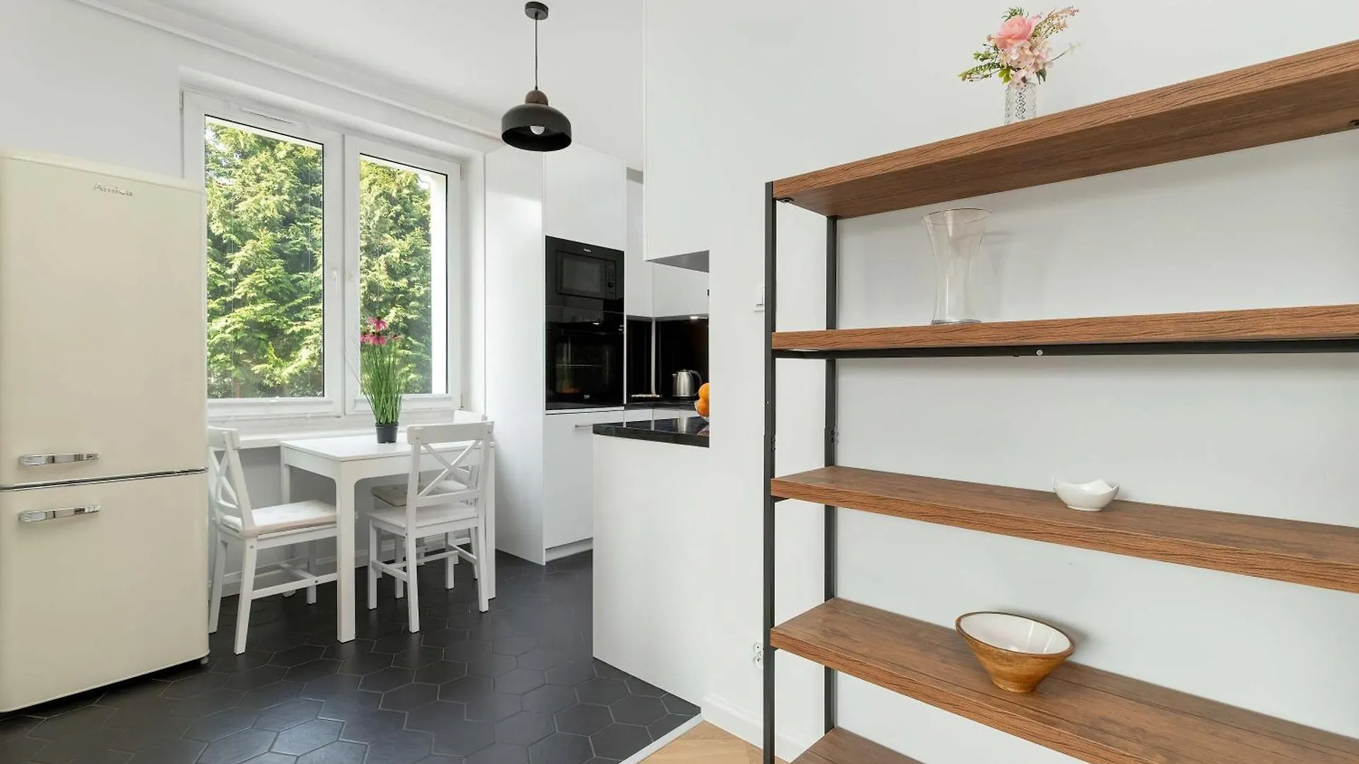 Modern Apartment Close To Oliwski Park By Noclegi Renters Gdansk
